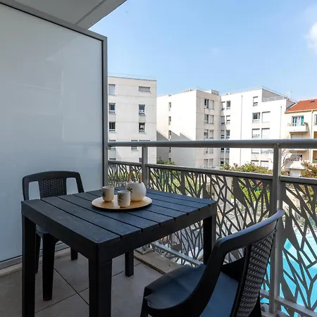 Zenitude Hotel-residences Apart-hotel *